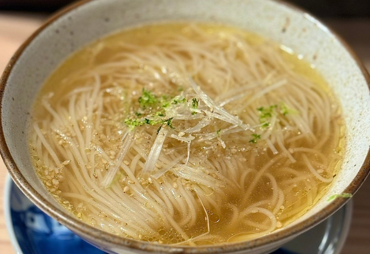 鶏ガラ煮麺